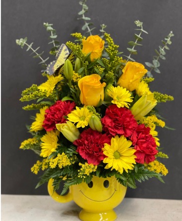 Put On A Happy Face Mug Birthday, Get Well in Sun City Center, FL | SUN CITY CENTER FLOWERS AND GIFTS