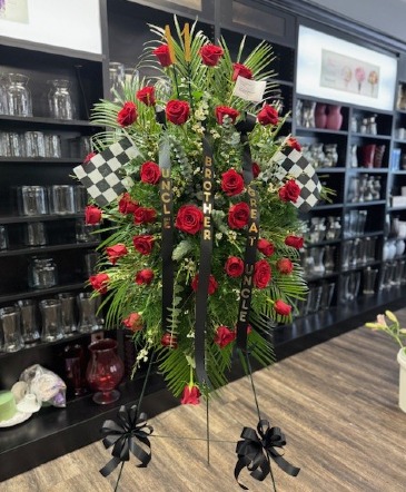 Race Fans Tribute Standing Spray in Acworth, GA | Davis Flowers