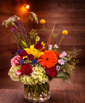 Racheal's Garden Vase Arrangement 