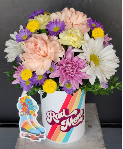 Rad Mom  Mug Arrangement