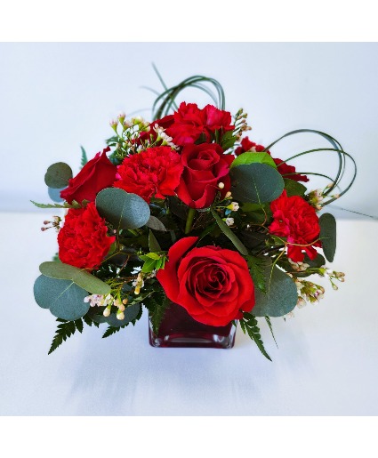 Radiant Bouquet of Love Fresh Flowers