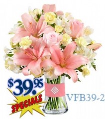 Radiant Pink Floral Arrangement