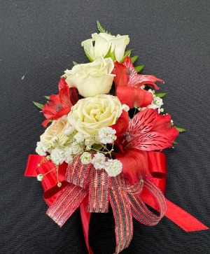 RADIANT RED CORSAGE