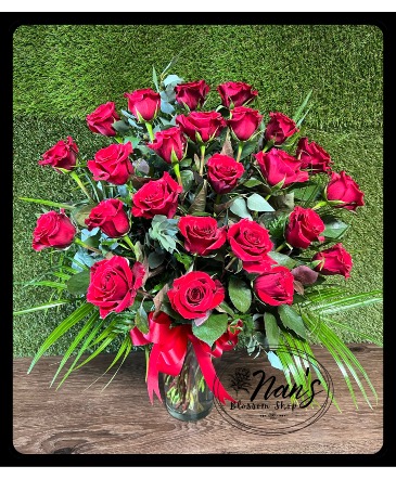 Radiant Roses 24 Roses in Bryan, TX | NAN'S BLOSSOM SHOP