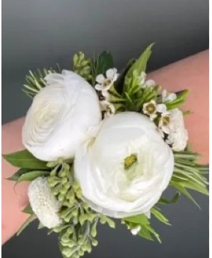 Ranunculus Corsage 