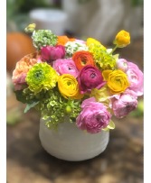 Ranunculus Garden Vase Arrangement
