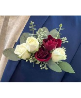RED AND WHITE ROSE POCKET BOUT PROM