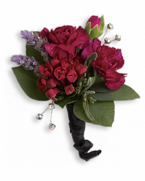 Red Carpet Romance Boutonniere 