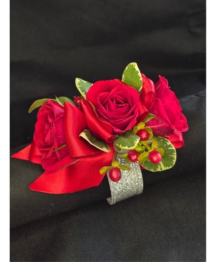 Red Carpet Wristlet Corsage