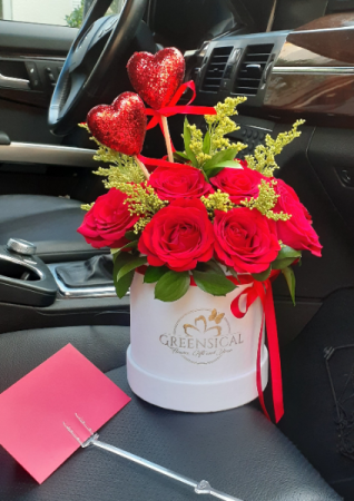 Color of my heart  Velvet Flower Box
