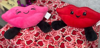 Red or Pink Lips 