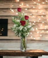 Red Roe Bud Vase 3 Red Roses