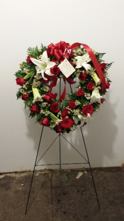 Heart wreath Easel Spray