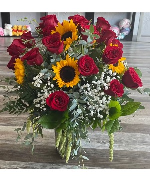 Red Rose And Sunflower Vase