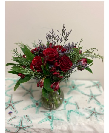 Red Rose arrangement (6roses)  in Boothbay Harbor, ME | HARBOR BLOOMS FLORAL