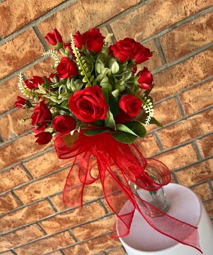 Red Rose Hand Held bouquet Hand Held bouquet