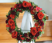 Red Roseberry Wreath Standing Wreath