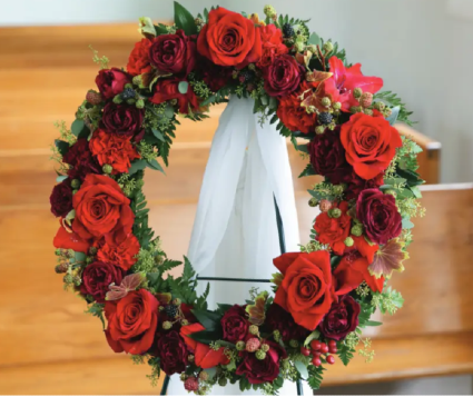 Red Roseberry Wreath Standing Wreath