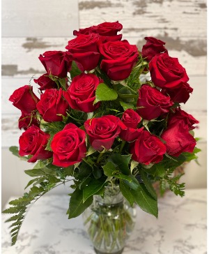  RED ROSES -THREE DOZEN 