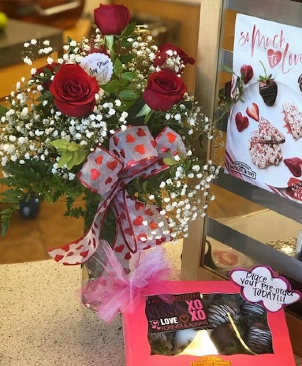 Red Roses and Chocolate Covered Strawberries 1/2 dozen red roses and 1/2 dozen chocolate covered Strawberries