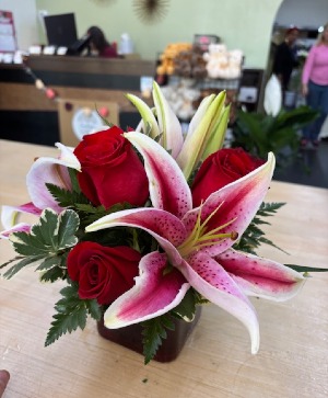 Red Roses and Lilies Vase Arrangement 