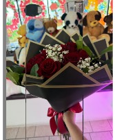 Red Roses Bouquet 