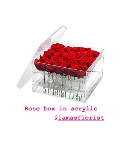 Red roses clear box  