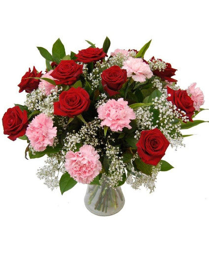 Red Roses & Pink Carnation Vase 