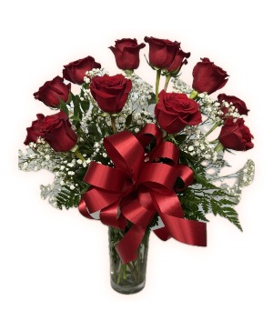 Dozen Red Roses Vase Arangement