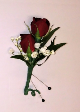 red spray rose boutineer boutineer