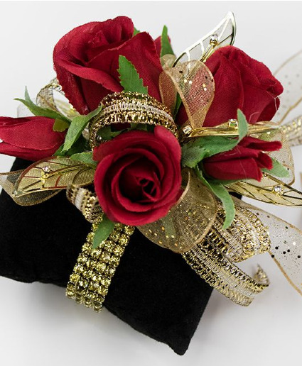Red Spray Rose Corsage 