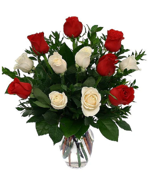 Red & White Roses Vase arrangement