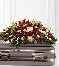 Red & Green  in Windsor, ON | K. MICHAEL'S FLOWERS & GIFTS