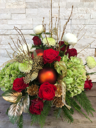 Regal Christmas Centerpiece