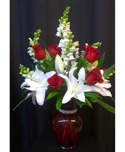 Regal roses Vase