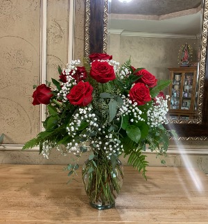 Regular Rose Arrangement 50cm  