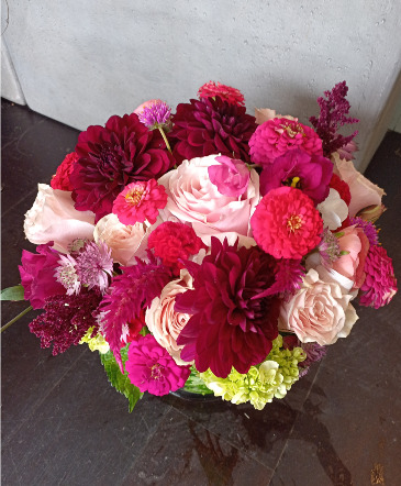 Romance  Designer's Choice in Glastonbury, CT | THE FLOWER DISTRICT