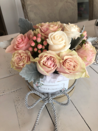 Summer Glow Flower Box Assorted Flowers with Roses