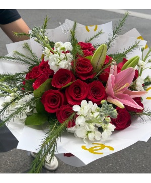 ROMANTIC BOUQUET BOUQUET