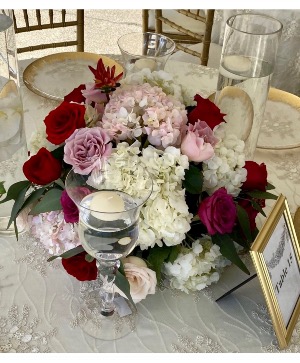 Romantic centerpiece  