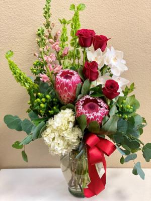 Romantic Paradise Valentine's Day Flowers