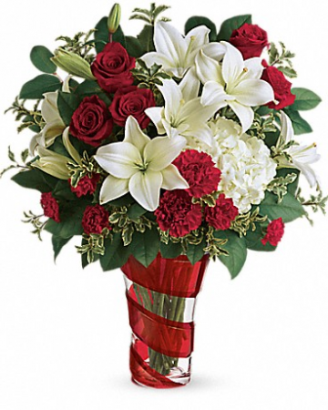 Roma's Work Of Heart Bouquet 