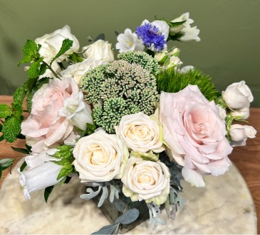 Rosalyn Flower Arrangement in Orinda, CA | SaraBella flower shoppe