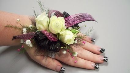 rose corsage 