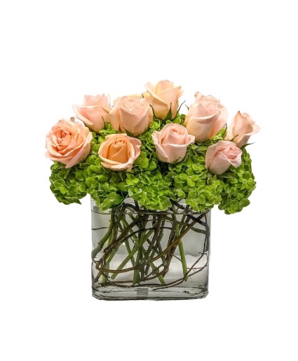 Rose Dreams Flower Arrangement