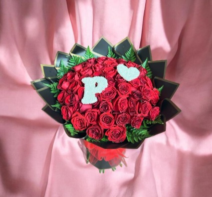 Arrangement of 50 Roses 