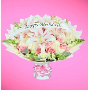 Rose Flower Bouquet With Stargaizer 