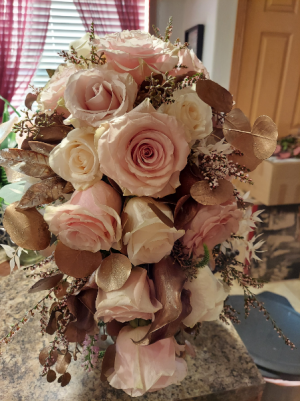 Rose Gold and light pinks 