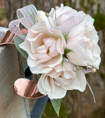 Blushing Beauty Corsage