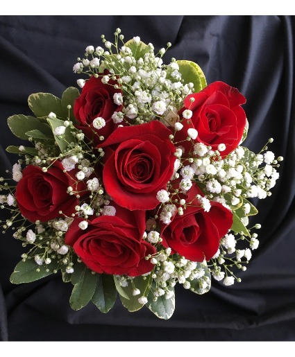Rose Handheld Bouquet